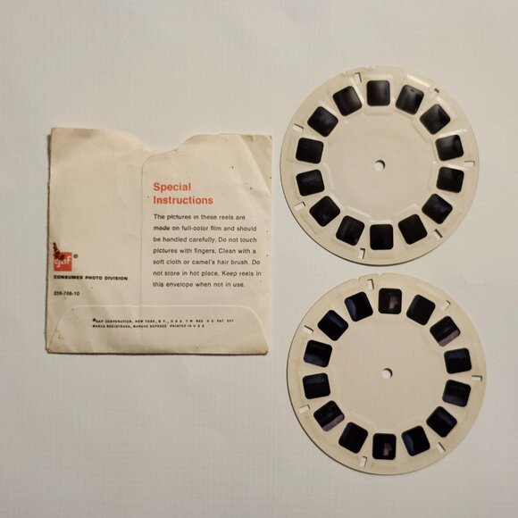 VINTAGE VIEW MASTER Reels x 2 CANADA Laurentian Mt. Area Victoria and Vicinity - Picture 4 of 4